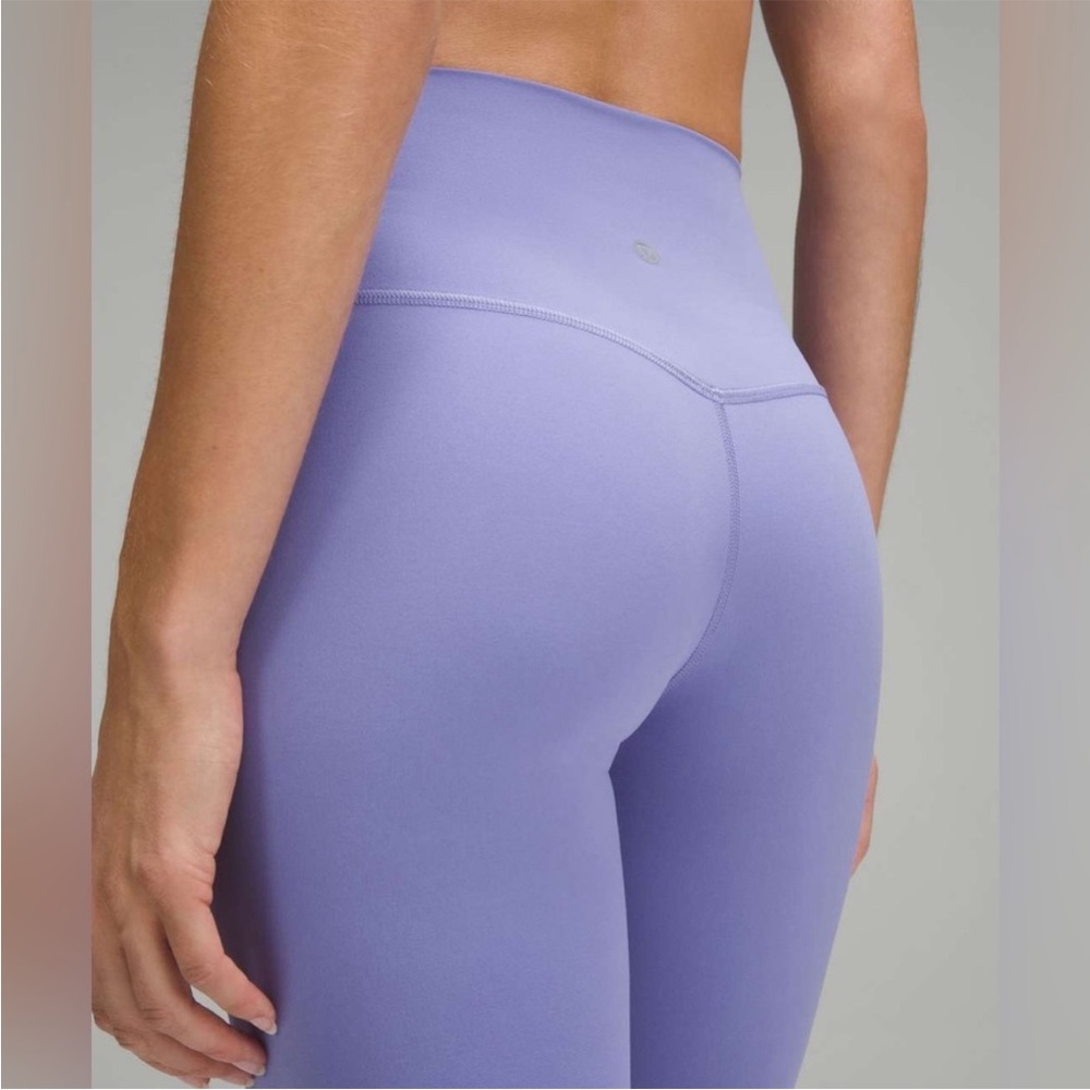 Lululemon Purple Align Legging - Picture 4 of 8